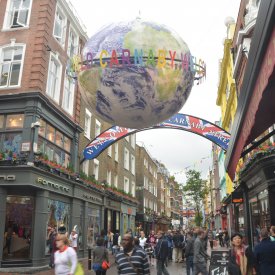 The Broadway Market and shopping in SoHo